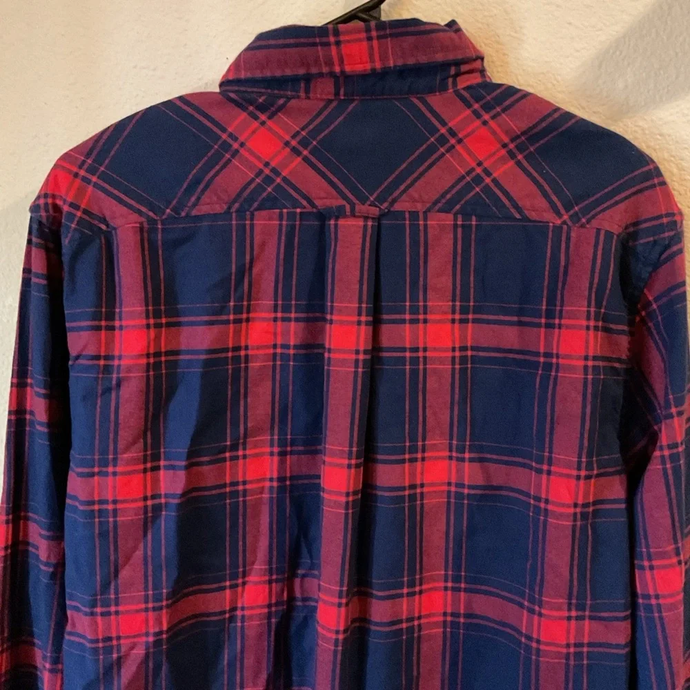 Lands' End Men's Casual Plaid Shirt - Navy and Crimson - Picture 7 of 9
